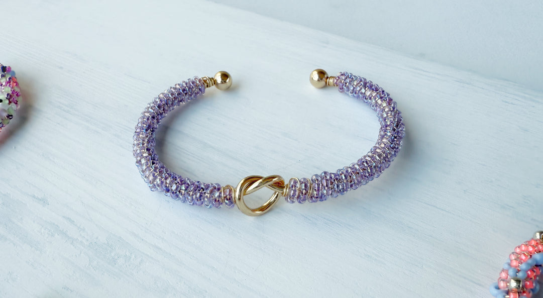 Beaded bangle ￼