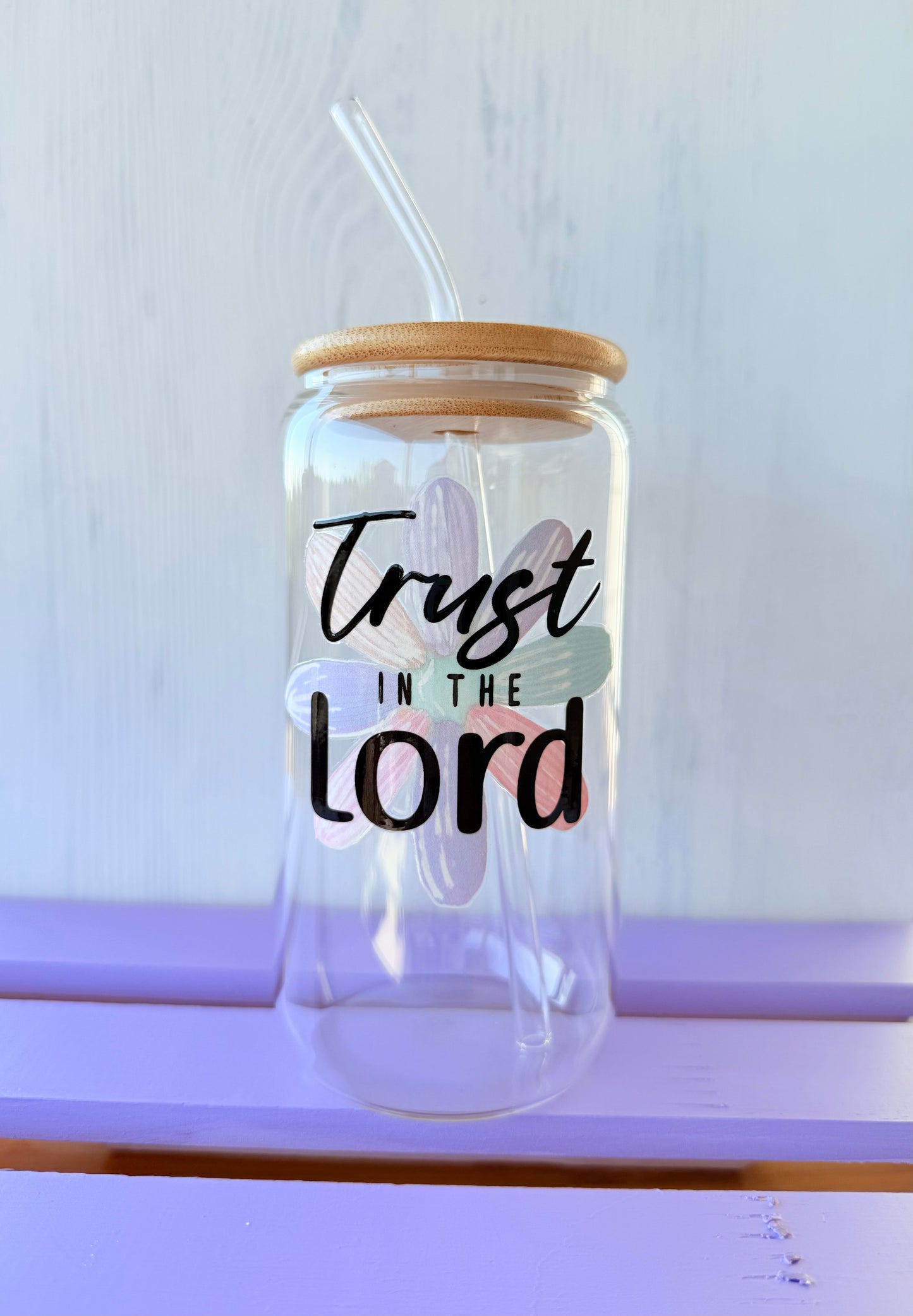 Trust the Lord 15 oz Glass Tumbler and Straw